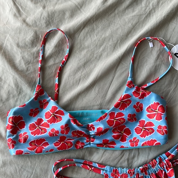 Tai Swim Emma Joelle set in Hanalei - Picture 2 of 4